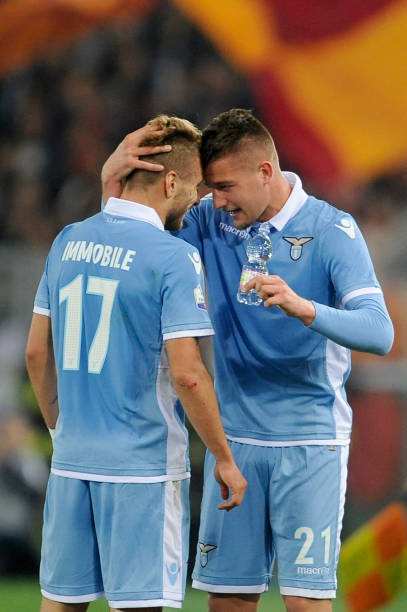 也是球员们 也是球员们