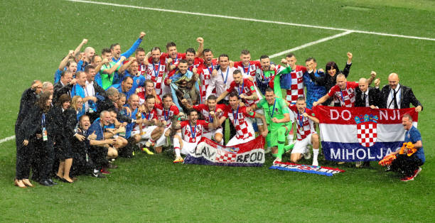 在他们的目 在他们的目